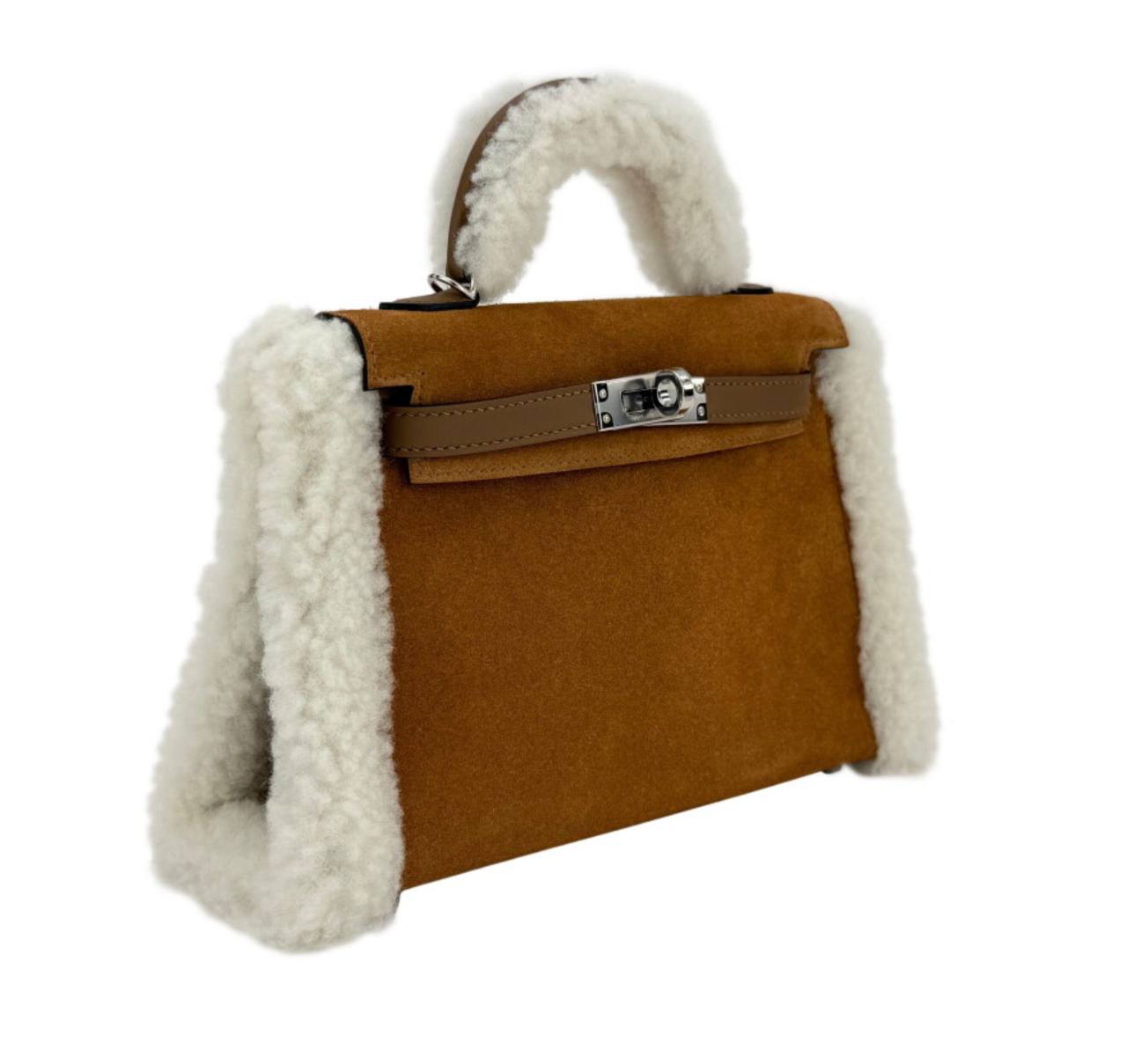IMAGE 1405-08-08 17:45:02 Hermès Limited Edition Alezan Swift, Chamois Grizzly and Ecru Shearling Teddy Plush Mini Kelly II 20 Palladium Hardware - Image 1